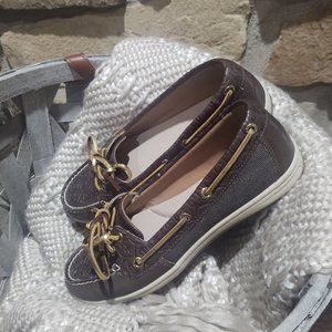 Sperry Topsiders